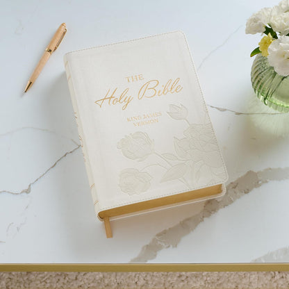 KJV Holy Bible, Super Giant Print Red Letter Edition - Thumb Index Tabs & Ribbon Marker, King James Version, Vegan Leather, White (KJV Super Giant Print Editions)